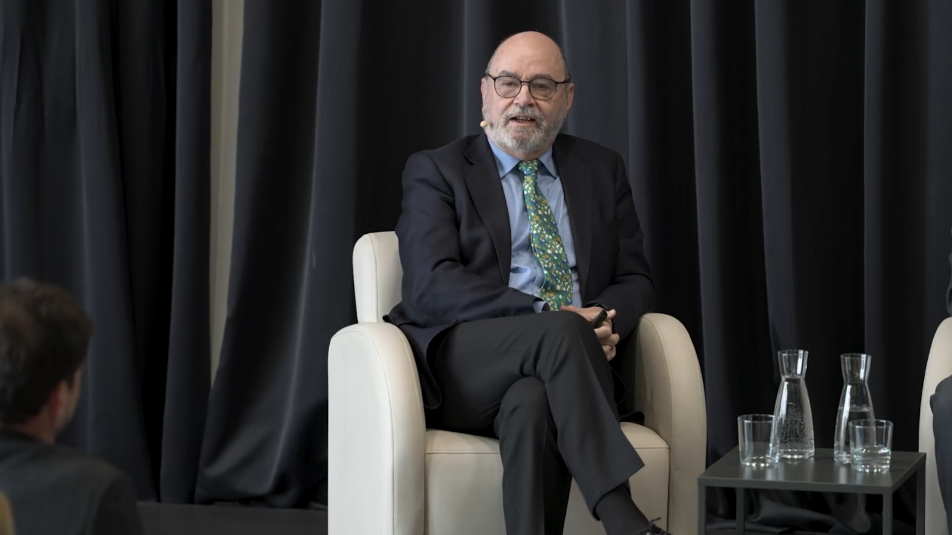 La relación médico-paciente en la era de la inteligencia artificial - ¿sabio o experto?