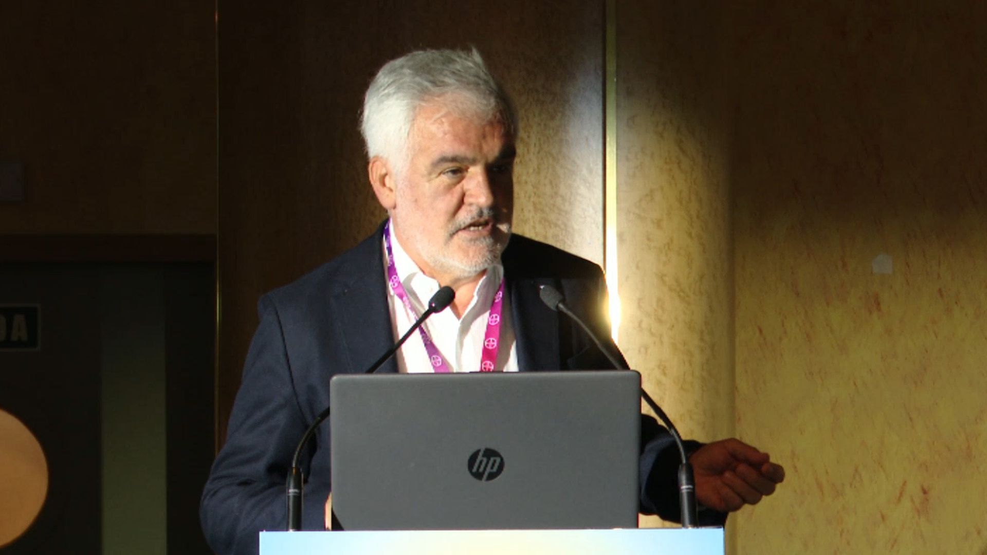 En contra - Fibrilación auricular: ¿control de ritmo en insuficiencia cardiaca para todos?