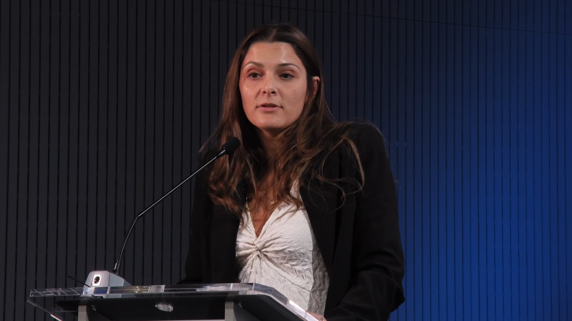 Caso clínico sobre portador de prótesis