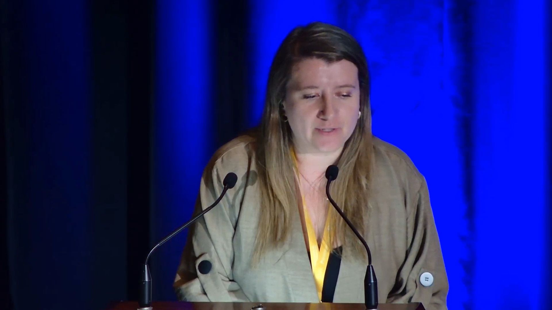 ¿Es la troponina ultrasensible un marcador diagnóstico menos fiable en pacientes ≥75 años con dolor torácico?