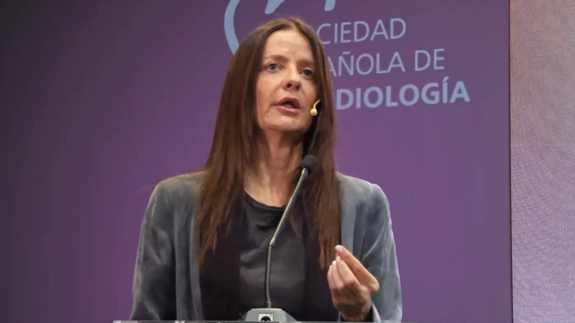 Los factores de riesgo CV espec&iacute;ficos clave en la mujer. &iquest;Cu&aacute;les y c&oacute;mo?