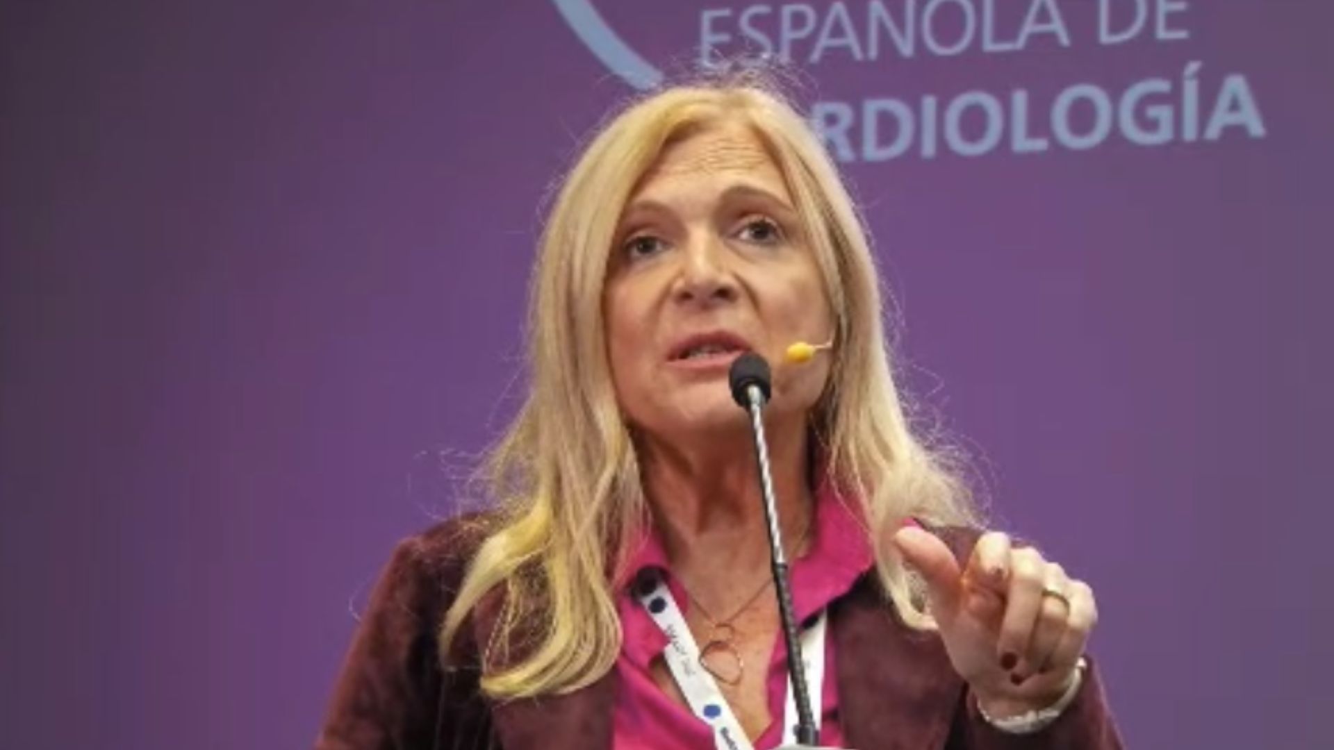 &iquest;C&oacute;mo mejorar la atenci&oacute;n en las mujeres con SCA?