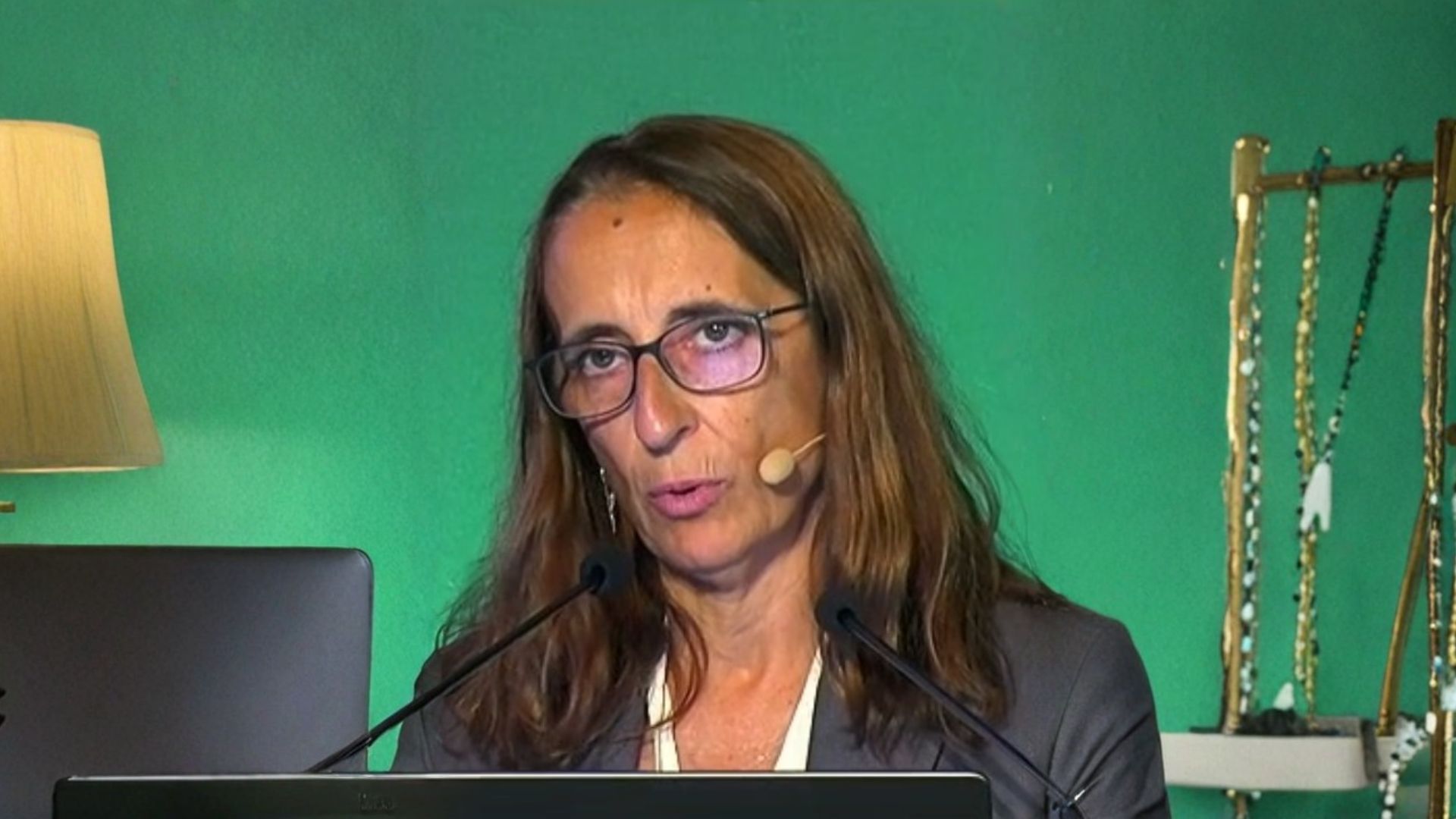 Caso cl&iacute;nico de paciente con IT severa y extracci&oacute;n de cable de MCP