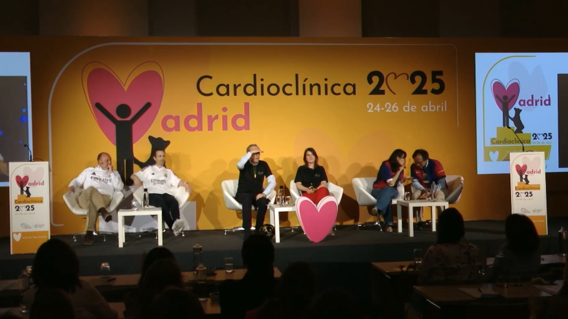 Fuego cruzado en anticoagulación y fibrilación auricular